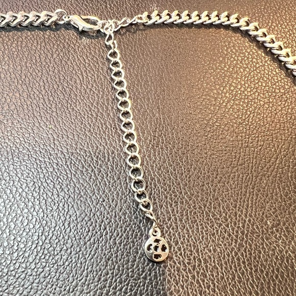 Silver Tone chain layered leopard statement
necklace - Picture 8 of 9